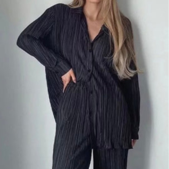 2 Piece Set - Picture 6 of 6